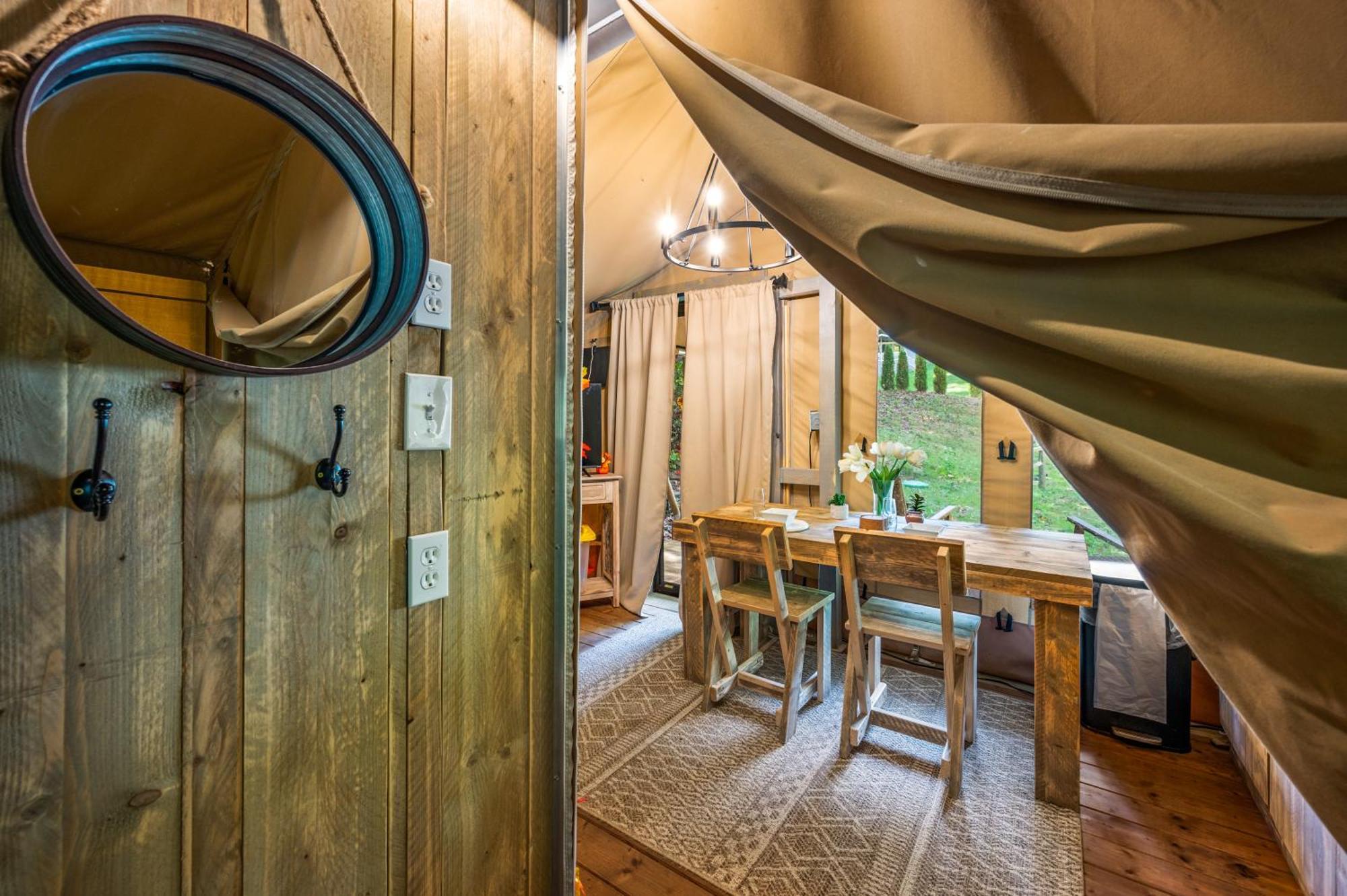 Firefly Season Glamping Hotel Sevierville Luaran gambar
