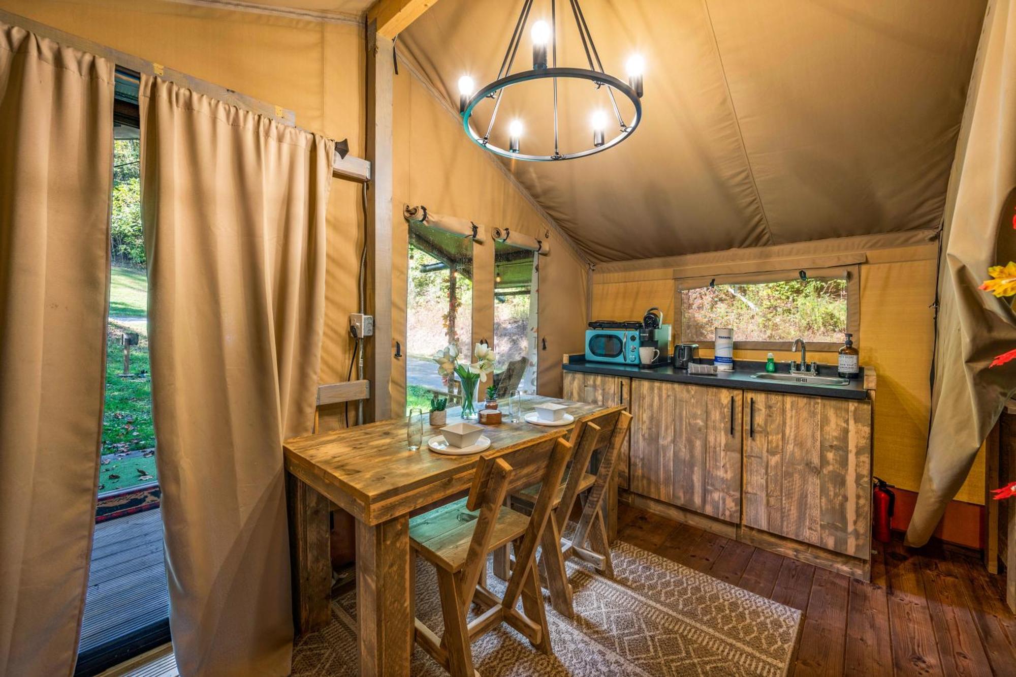 Firefly Season Glamping Hotel Sevierville Luaran gambar