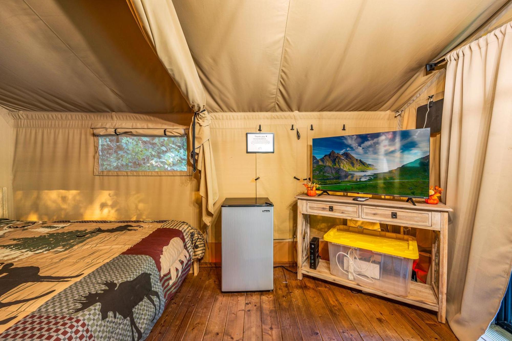 Firefly Season Glamping Hotel Sevierville Luaran gambar